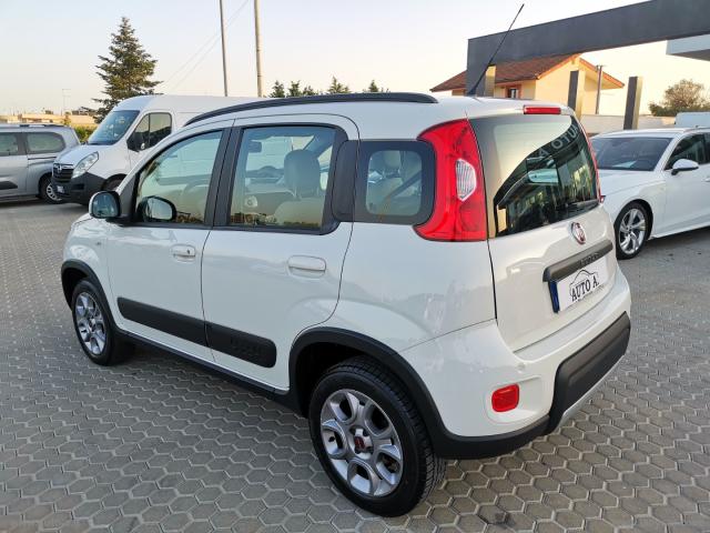 Auto - Fiat panda 0.9 twinair turbo s&s 4x4
