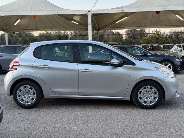 Auto - Peugeot 208 1.4 vti 95 cv 5p. gpl allure