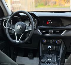 Auto - Alfa romeo stelvio 2.2 t.diesel 160cv at8 rwd sp-t.