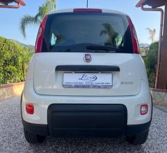 Auto - Fiat panda 1.0 firefly s&s hybrid city life
