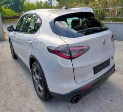 Auto - Alfa romeo stelvio 2.2 t.d. 160cv at8 rwd sprint