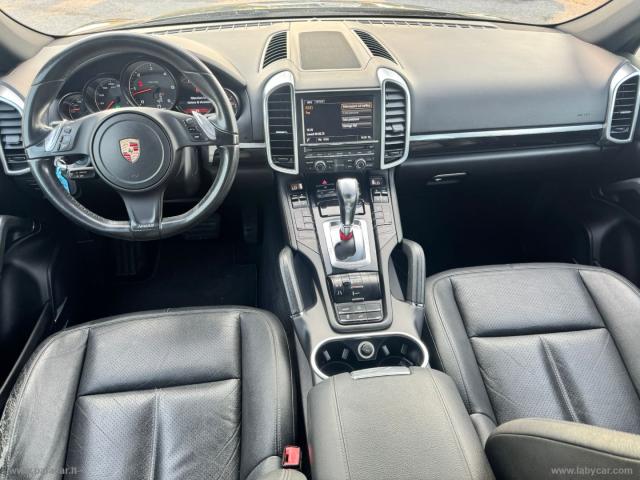 Auto - Porsche cayenne 3.0 diesel