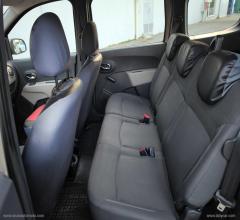 Auto - Dacia lodgy 1.5 dci 8v 110 cv 7 posti lauréate
