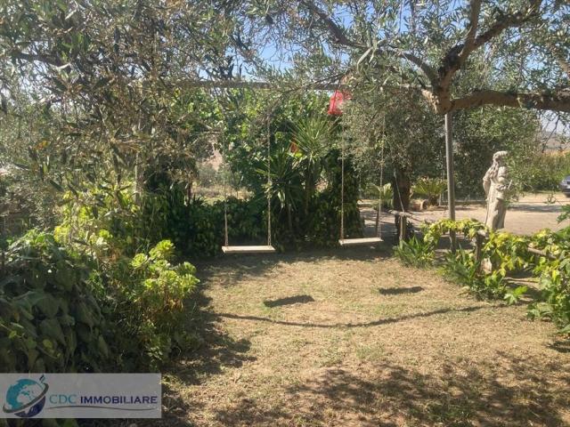 Appartamenti in Vendita - Villa in affitto a lercara friddi contrada passo santuzzo