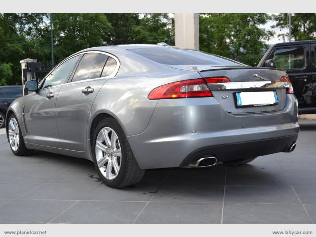 Auto - Jaguar xf 2.7d v6 premium luxury