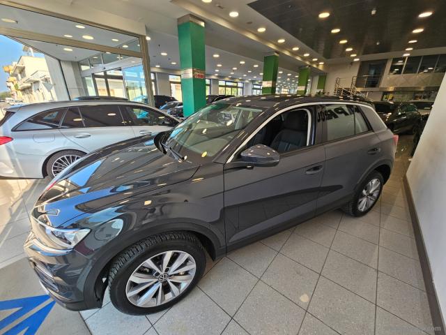 Auto - Volkswagen t-roc 2.0 tdi 150 cv dsg style bmt