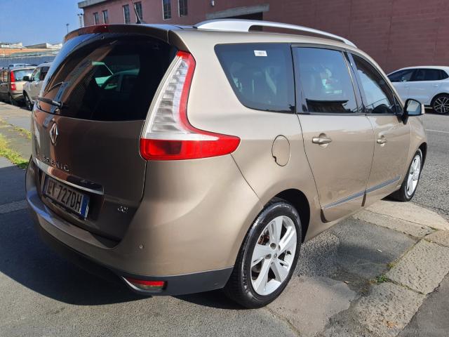 Auto - Renault scÃ©nic 1.5 dci 110 cv s&s 7 posti