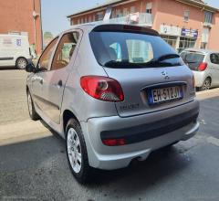 Auto - Peugeot 206 plus 1.1 60 cv 5p.