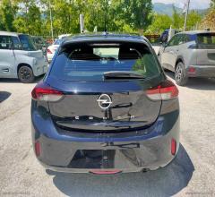 Auto - Opel corsa 1.2 edition