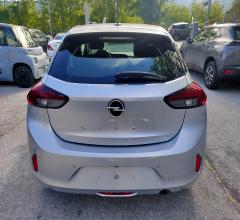 Auto - Opel corsa 1.2 edition