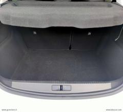 Auto - Opel corsa 1.2 edition