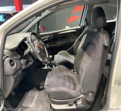 Auto - Fiat punto 1.3 mjt ii 75 cv 3p. virgin radio