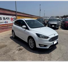 Auto - Ford focus titanium 1.5 tdci 120cv