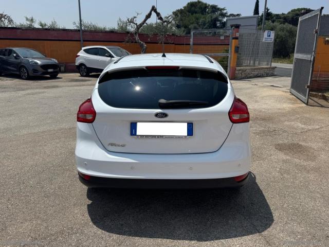 Auto - Ford focus titanium 1.5 tdci 120cv