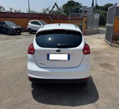 Auto - Ford focus titanium 1.5 tdci 120cv