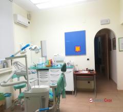 Case - Viale r. margherita avviata attività di odontoiatria rif. vsa2