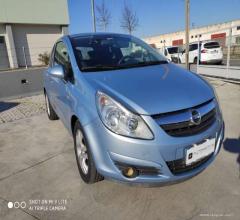 Motori - 
 opel corsa 1.2 3p. club 
