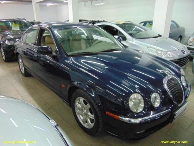 Auto - Jaguar s-type 3.0 v6 executive