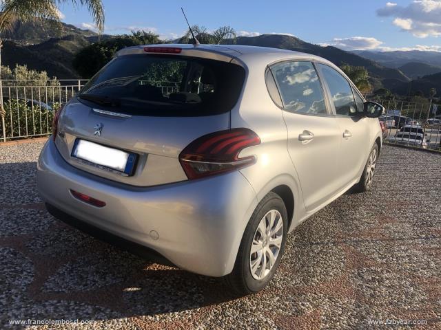 Auto - Peugeot 208 bluehdi 75 5p. active