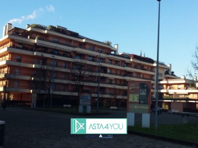 Case - Appartamento all'asta in piazza unita' d'italia 1, canegrate (mi)