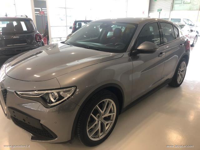 Auto - Alfa romeo stelvio 2.2 t.diesel 160cv at8 rwd super