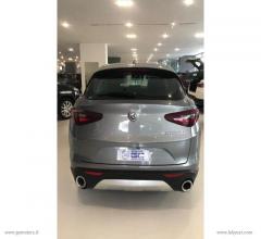 Auto - Alfa romeo stelvio 2.2 t.diesel 160cv at8 rwd super