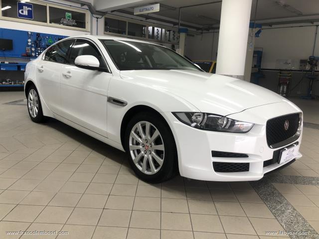 Auto - Jaguar xe 2.0 d turbo 180 cv aut. pure bus. ed.