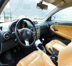 Auto - Alfa romeo gt 1.9 mjt 16v luxury