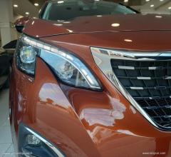 Auto - Peugeot 3008 bluehdi 130 eat8 s&s allure