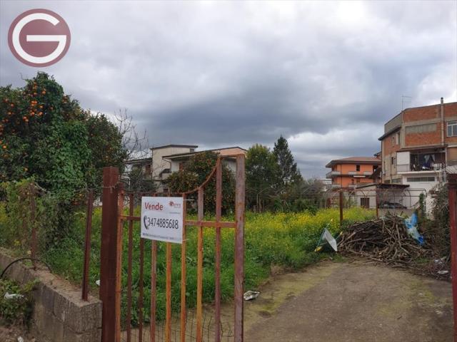 Appartamenti in Vendita - Terreno edificabile in vendita a taurianova zona semicentrale