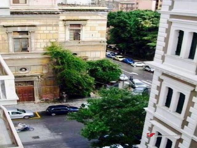 Case - Palermo appartamento arredato zona politeama