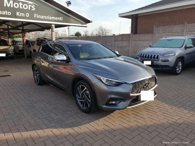 Auto - Infiniti q30 2.2d dct awd premium city black