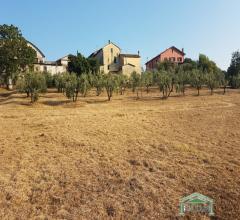 Case - Terratetto con terreno a larciano