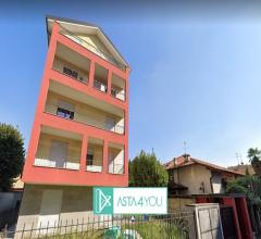 Case - Appartamento all'asta in via doberdo' 3, monza (mb)