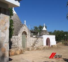 Case - San michele salentino, trullo con lamia in ottimo stato