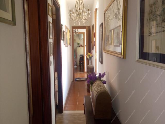 Appartamenti in Vendita - Suardi centro paese casa indipendente con giardino privato