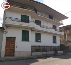 Appartamenti in Vendita - Palazzo in vendita a taurianova centrale