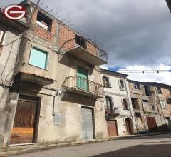 Appartamenti in Vendita - Casa indipendente in vendita a cittanova centrale