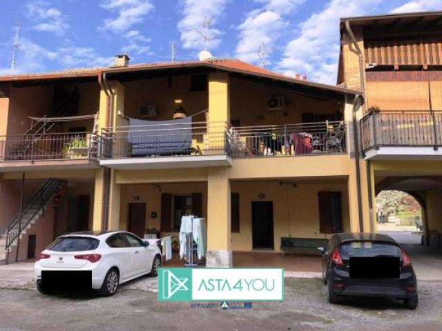 Case - Appartamento all'asta in via carlo ferdinando biffi 20, fraz.colnago, cornate d'adda (mb)