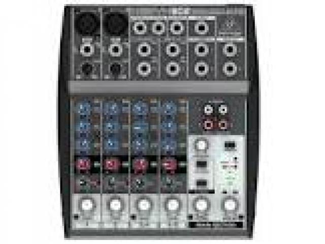 Beltel - behringer xenyx 802 molto economico