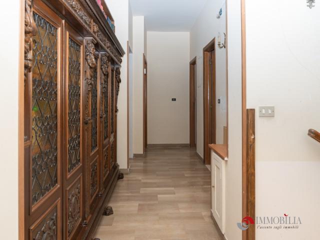 Appartamenti in Vendita - Appartamento in villa