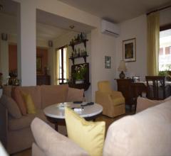 Appartamenti in Vendita - Villa in vendita a acerra via vanvitelli 3