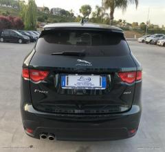 Auto - Jaguar f-pace 2.0 d 180 cv awd aut. prestige