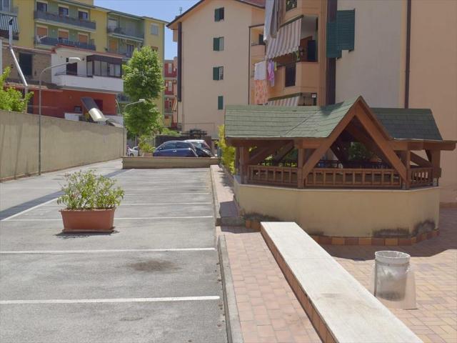 Appartamenti in Vendita - Appartamento in vendita a acerra corso italia