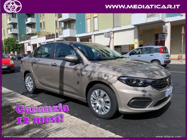 Auto - Fiat tipo 1.4 5p. easy