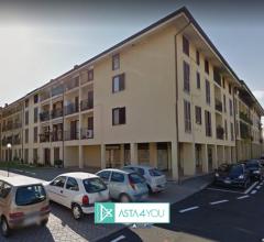 Case - Appartamento all'asta in via cavour 32, grezzago (mi)