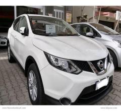 Auto - Nissan qashqai 1.6 dci 4wd acenta