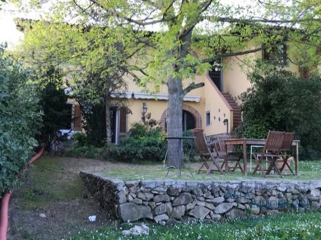 Case - Villa singola- frazione piantravigne n. 64 - terranuova bracciolini (ar)