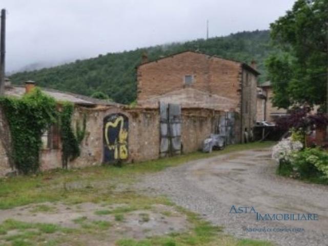 Case - Magazzino - via del borgo