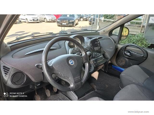 Auto - Fiat multipla 1.6 16v natural power dynamic